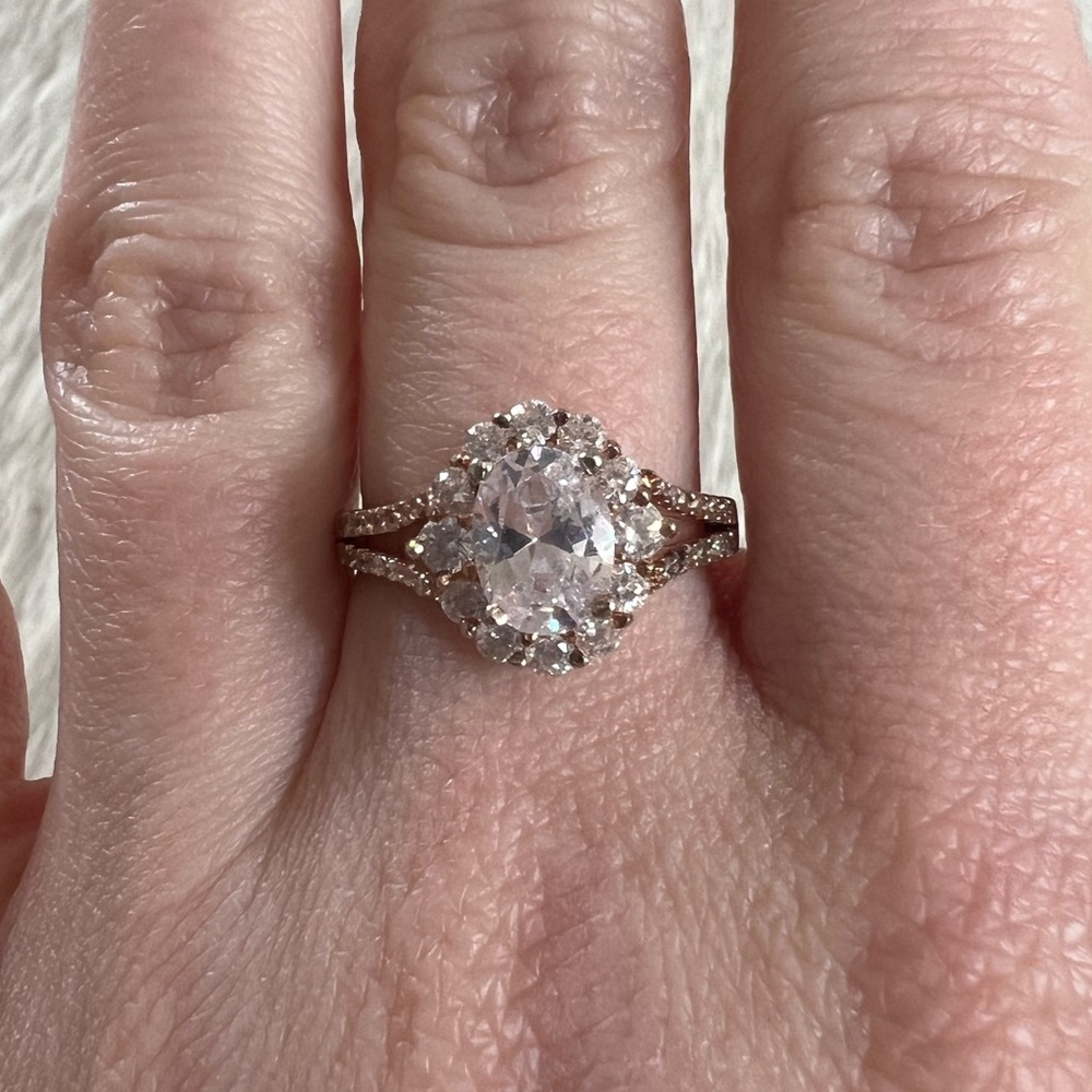 Stunning Moissanite Ring